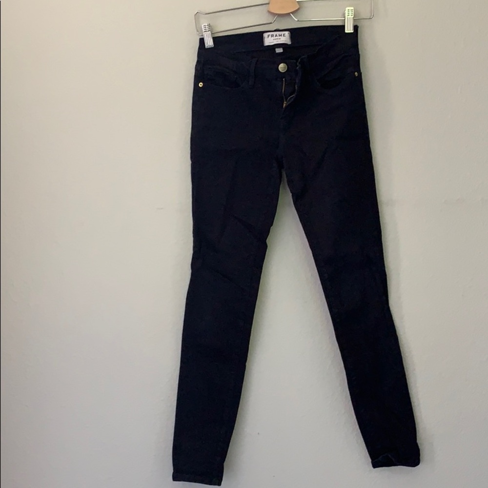 Frame pants